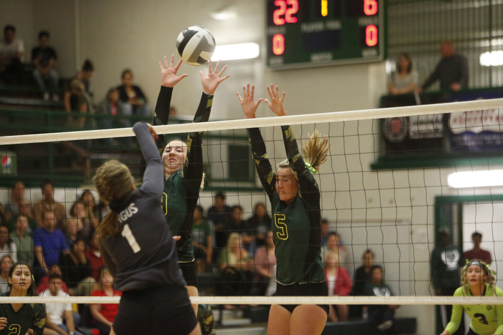 Flagstaff High Mingus Union High Volleyball
